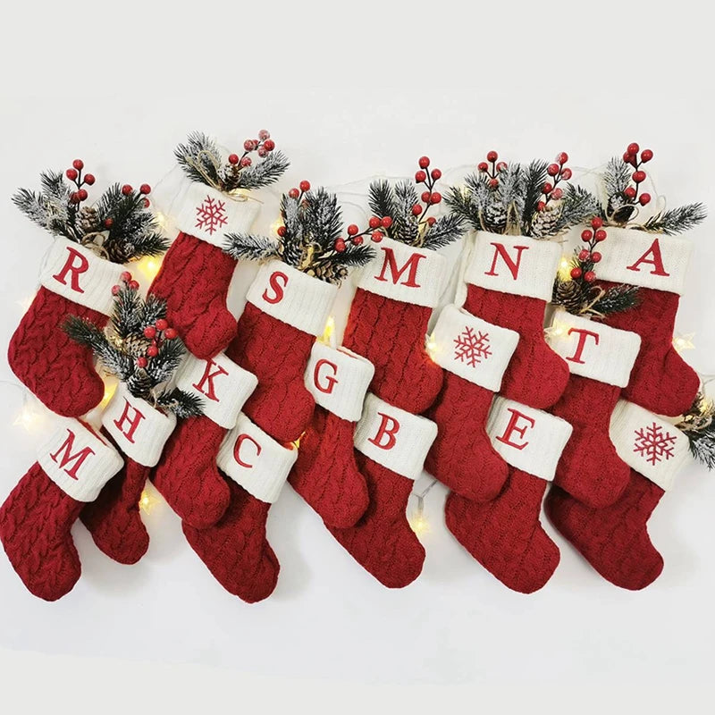 Calzini di Natale Maglia Fiocco di neve Lettera Calza Decorazione natalizia 2025 per la casa Ornamento dell'albero di Natale Regalo Navidad Natal 2026